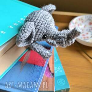 zakładka do książki słonik na szydełku