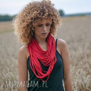 Naszyjnik dzianinowy, szal, apaszka