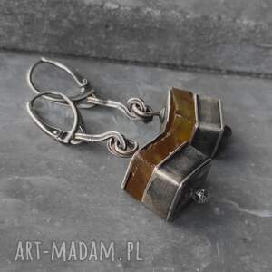 kissa anna srebrne kolczyki z bursztynem, srebro oksydowane
