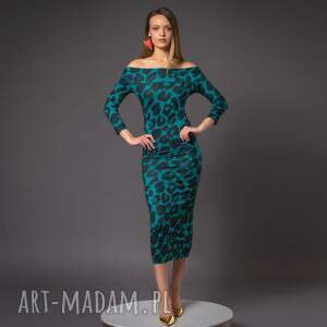 sukienka z odkrytymi ramionami, efektowna oryginalna panterkę, wygodna