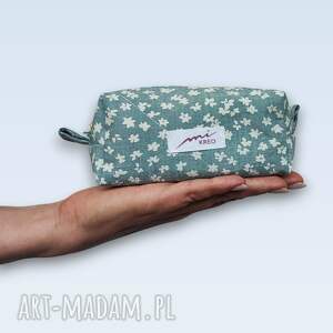 Mały kuferek kosmetyczka S błękitny w kwiaty handmade