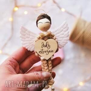 Prezent Zawieszka do samochodu: aniołek Jedź ostrożnie chłopiec