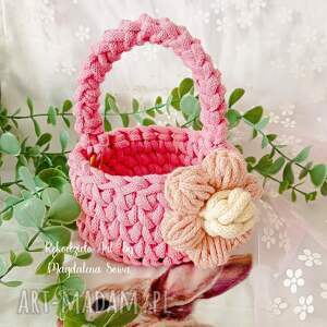 koszyk z kwiatkiem, koszyczek ze sznurka, wielkanocny