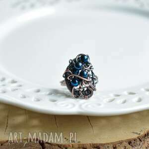 blue spark - pierścionek z niebieskim hematytem prezent