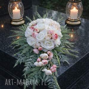 wiązanka, kwiaty, wiązanka na pomnik, róże wiaty