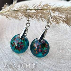 Okrągłe kolczyki z wrzosami k190, żywicy