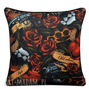 ręczne wykonanie poduszki poduszka dekoracyjna 45x45cm guns and roses jak