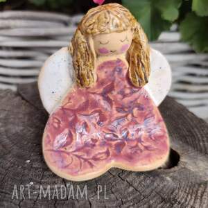 Anioł ceramiczny z serduszek - ręcznie robiona ozdoba