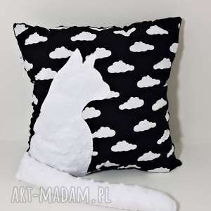 handmade poduszki poduszka z kotem i ogonem 3d biały kot w chmurach