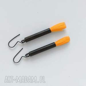 piórko kolczyki mosiądz, zmatowione