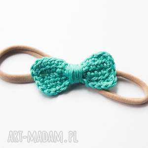 handmade dla dziecka opaska do włosów z kokardką szydełkową