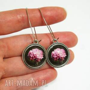 kolczyki - różowy kwiat wiszące niej, mamy prezent