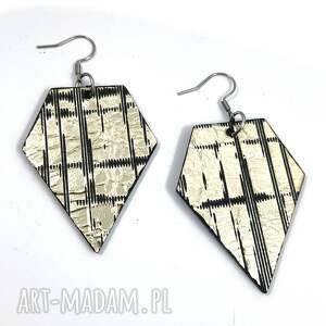 czarno-złote kolczyki w kształcie diamentów, skóra naturalna, stal chirurgiczna