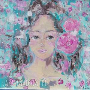 kwiatowe otulenie, delikatny kobiecy obraz, anielski wizerunek ze szczyptą