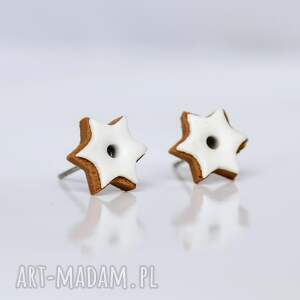 piernikowe gwiazdki z białym lukrem - delikatne świąteczne kolczyki, biżuteria