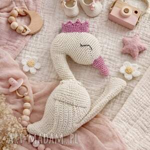 łabędź przytulanka szydełku maluszka