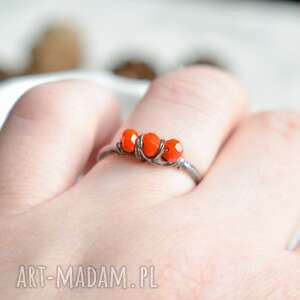pomarańczka - pierścionek ze szklanymi kryształkami prezent