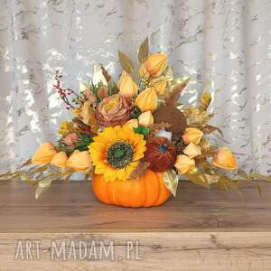 kompozycja jesienna na dyni dekoracja, dekoracje jesienne