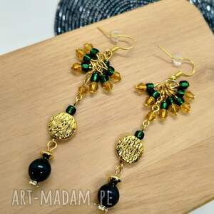 kolczyki koralikowe zielono - złote z fakturowanymi pastylkami i kulkami
