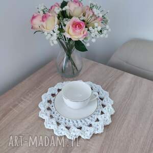 Podkładka ze sznurka szydełkowa okrągła 26cm, pod kubki