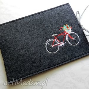 filcowe etui na tablet 10,1 cala - haftowany rower prezent