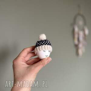 czapeczka z pomponem na jajka wielkanocne - 1 szt wełna