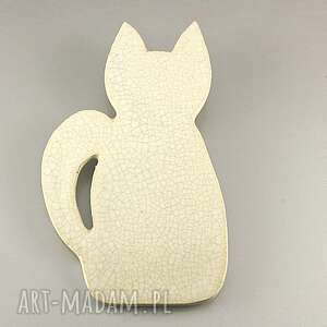 ręcznie wykonane broszki biały kot
