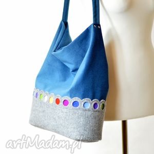 handmade na ramię niebieska torba na ramię - hobo - z kolorowymi kropkami