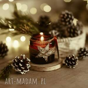 handmade świąteczny prezent świeca sojowa o świątecznym zapachu sosny, anyżu