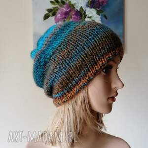 handmade dodatki ręcznie na drutach - miła, ciepła czapka z turkusem