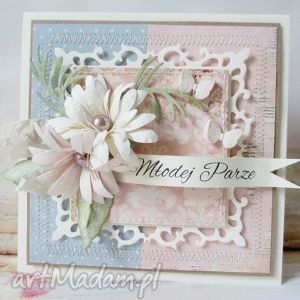 ręcznie zrobione scrapbooking kartki młodej parze w pudełku