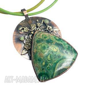 Botaniczny wisior z trójkątnym jaspisem c1373, zielony naszyjnik