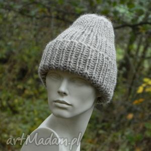 handmade czapki 100% wool unisex beżowa wywijana czapa