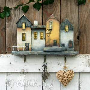 Prezent Drewniany wieszak na klucze - Cztery Kamienice