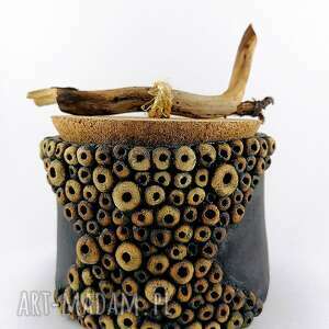 handmade ceramika pojemnik ceramiczny - koral