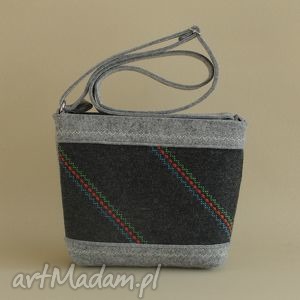 handmade na ramię mała torebka z haftem