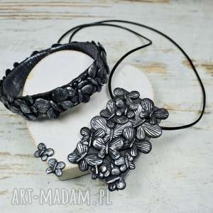 czarno srebrny komplet biżuterii z motylami - bransoleta, kolczyki oraz