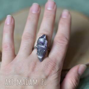 duży pierścionek z miedzi surowym ametystem zambii, miedziana