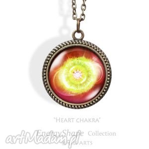 handmade naszyjniki medalion, talizman - czakra serca - heart chakra - antyczny
