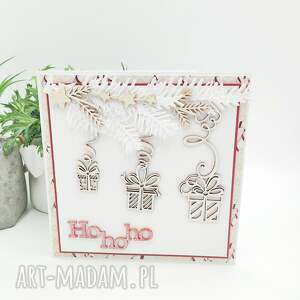 kartka świąteczna z prezentami i napisem ho - handmade scrapbooking