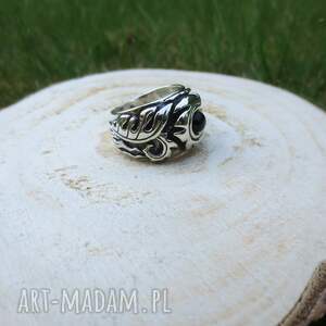 pierścień kwiat z onyxem, duży pierścionek srebro próby 925, czarny