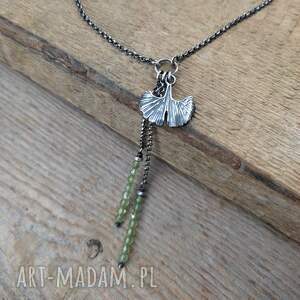 Naszyjnik - miłorząb z peridotem, srebro oksydowane
