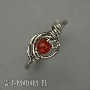 pierścionek regulowany karneol wire wrapping stal chirurgiczna