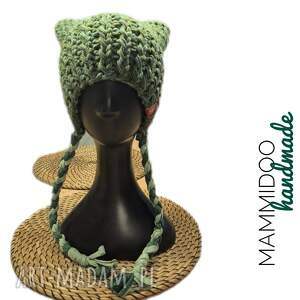 kocia czapka zrobiona na drutach z wełny merino i bawełny, dla dziecka, druty