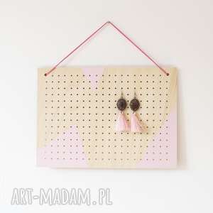maxi pink wood prostokątny geometyczny organizer na kolczyki, wiszący ekspozytor