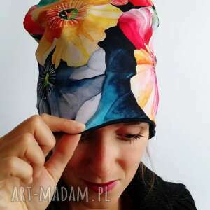 katarzyna staryk czapka kolorowe kwiaty