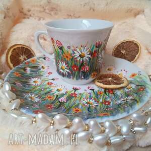 kubki ręcznie malowany komplet stokrotki na łące 250 ml malowana porcelana