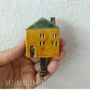Ceramiczny domek - ręcznie wykonany haczyk na ścianę