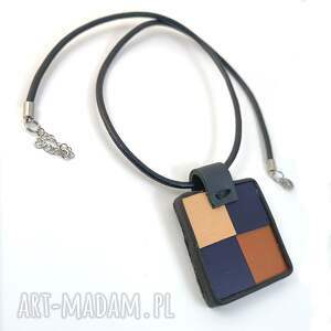 Granatowo brązowe kwadraty Nasyzjnik skórzany ze stalą chirurgiczną