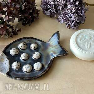 handmade ceramika mydelniczka "lśniąca ryba"